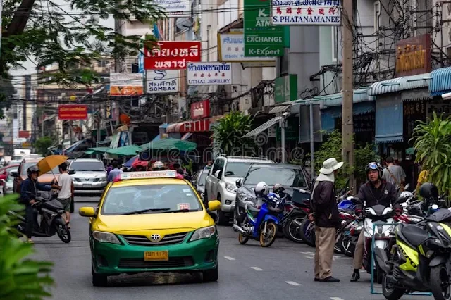 去泰國玩夜生活一周需要帶多少現金？泰銖換匯、ATM取現手續費與防盜防坑指南2026